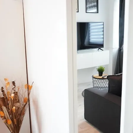 ☆nostalgie L Innenstadt L Smart Tv L Kuche Кайзерслаутерн
